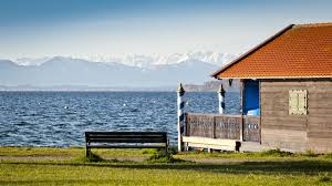 Dieses haus liegt nur wenige meter vom starnberger see entfernt und ist sehr hübsch. Luxusimmobilien Lake Starnberg Luxus Liegenschaften