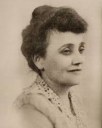 how many of ya'll seen the movie, "She Came To The Valley"? Here's  something about the author you may not have known...* ** Ed and Helen  Dawson, with daughters Cleo and Carrie,