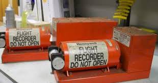 Kotak hitam atau black box adalah perekam data dan suara itu yang bisa mengungkap apa yang sebenarnya terjadi dengan pesawat yang mengalami kecelakaan. Ghxcivxutvezjm