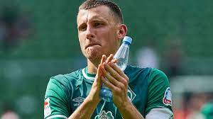 The player's height is 183cm | 6'0 and his weight is 75kg | 165lbs. Uzdvcr9i2pkyym