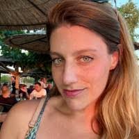 Stacey Schwartz's Instagram, Twitter & Facebook