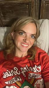 I'm Stephanie Vantine. I'm a mom and wife and I like to read but don't  always make time. I make cookies, am a certified jr. High teacher and  certified funeral director but