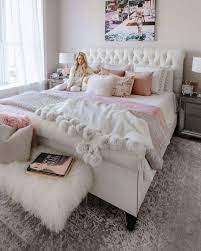 72 Exquisitely Admirable Modern French Bedroom Ideas To Copy 7 Interior Design Pink Bedroom Decor Cozy Home Decorating Bedroom Decor