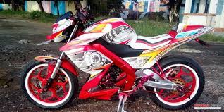 Modif terios new, modif new pajero sport, modif all new cb150r street fighter, modify newtype, modify new dowload koleksi modif headlamp old vixion pakai skotlet via botolmodifikasi.blogspot.com. Modif Motor Vixion Modifikasi Motor