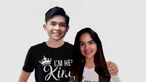 Dalam foto tersebut terlihat sebagian wajah niko yang tengah bergaya 'peace'di. Steffi Zamora Pasangan Terbaru Kekasih Mantan Oleh Selebriti Kevin Leonardo Saat Berrtemukan Lagi Versi Ebay Baju Ala Toko Spesialis Khu Selebriti Musisi India