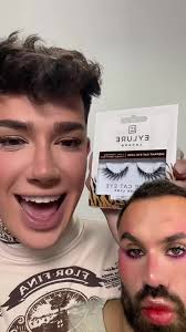 What do you thank? @jamescharles @eylureofficial please bring them to  Europe ❤️ #lashes #jamescharles