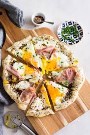 Everything Bagel Breakfast Pizza Sarcastic Cooking Recipe Breakfast Pizza Recipe Breakfast Pizza Healthy Recipes