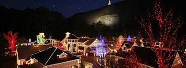 Here Are The Top 10 Christmas Towns In Georgia They Re Magical Georgia Christmas Christmas Travel Christmas Getaways
