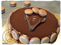 Entremet Noisette Chocolat Au Lait Et Caramel Chocolat Au Lait Chocolat Recettes Sucrees