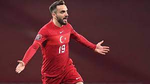 İnşallah burada güzel seneler geçiririz diyerek. Larin Gidiyor Kenan Karaman Geliyor