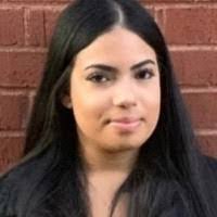 Molly Guzman's Instagram, Twitter & Facebook