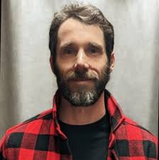 Looking for help leading our capital raise and general finance help:  Seeking out the very best advisor & consultant to help Magnetic Labs close  our first raise into our studio, allocate advisory… |