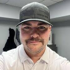 Jason Kolberg's Instagram, Twitter & Facebook