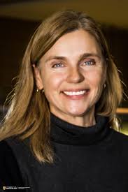 Julie Robson's Instagram, Twitter & Facebook