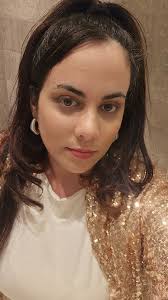 Betty Estrella's Instagram, Twitter & Facebook