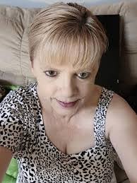 Jennifer Peden's Instagram, Twitter & Facebook