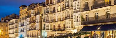 Our top picks lowest price first star rating and price top reviewed. Vitoria Spanien Baskenland Reisefuhrer