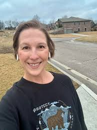 What is the Nike Run Club app for 10k training?