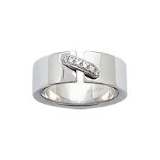 Crafted in the heart of place vendôme, exceptional tiaras, jewels and timepieces express this virtuosity and embody elegance with grace and character. Bague Signee De La Maison Chaumet Modele Liens En Or Blanc 750 Ooo N 679619 Poids 10 7 Grammes