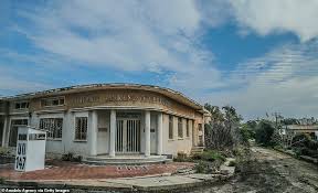 Ghost City Buildings Lie Abandoned In Cyprus City In 2020 Ghost City Cyprus Tourism House Styles