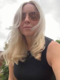 I thought I'd fallen upon a friends group, but it really isnt. These  thirsty 40 year old women women, when 'hot' guys post, I'll be 40 next  year, is this all i