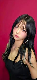 LE SSERAFIM 2025 SEASON'S GREETINGS SPOT B