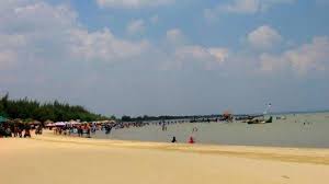 Oleh bosmanula1 juni 27, 2021 posting komentar. Pantai Karang Jahe Tribunnewswiki Com Mobile