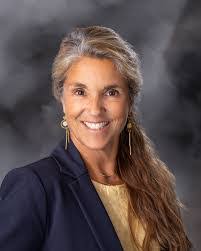 Megan Burch's Instagram, Twitter & Facebook