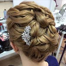 This wedding hairstyle for short curly hair looks especially nice on naturally curly types. 40 Best Short Wedding Hairstyles That Make You Say Wow