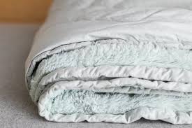 L.l.bean wicked plush sherpa throw in plaid. The Best Blankets For 2021 Wool Fleece Cotton Blankets Reviews By Wirecutter