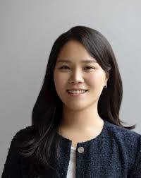 Jewel Evans's Instagram, Twitter & Facebook