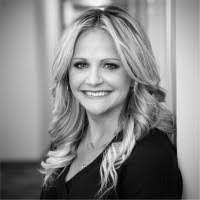 Jasmine Schell's Instagram, Twitter & Facebook