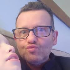 Tess Sullivan (@HelpTess)