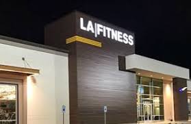 Visit anytime fitness for an entire week without paying a penny. La Fitness No Risk Complimentary Trial