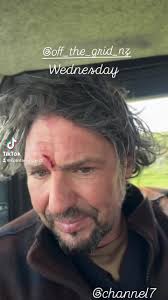 Colin Fassnidge: Off the Grid Living Insights