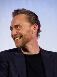 Tom and his unutterably pretty interview faces from the Avengers Infinity  War UK fan event