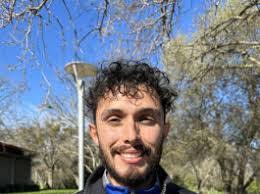 Sandy Alejo's Instagram, Twitter & Facebook