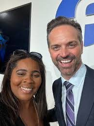 Cynthia Oakley's Instagram, Twitter & Facebook