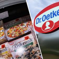 In duitsland is er naast de 'spinach creamy style' ook een bbq chicken smaak. Bielefeld Dr Oetker Mit Neuer Pizza Sorte Ist Teurer Als Andere Bielefeld