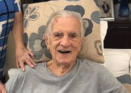 Orlando drummond was born on october 18, 1919 in são paulo, são paulo, brazil as orlando drummond cardoso. Orlando Drummond O Seu Peru E Vacinado Contra Covid 19 Aos 101 Anos