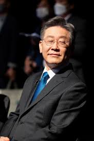 Jul 04, 2021 · 말 정확하시네.악연 원희룡·홍준표, 이재명 비판 한목소리 원희룡 제주지사가 야권의 대선 경쟁자인 국민의힘 홍준표 의원을 향해 말이 정확하다라고 했다. ì´ìž¬ëª… ì†Œë¶€ìž¥ ìžë¦½ ì°¨ê¸° ì •ë¶€ê°€ ì´ì–´ê°€ì•¼ ì´íˆ¬ë°ì´