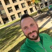 Robin Shouse's Instagram, Twitter & Facebook