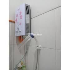 Pemanas air kini memiliki berbagai sumber energi yang menggerakan sistem pemanasnya. Water Heater Gas Niko Tanpa Listrik Pln Garansi 1 Tahun Pembayaran Cod Di Salatiga Tribunjualbeli Com
