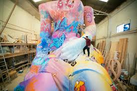 Pichiavo Pushes The Boundaries Of Their Urbanmythology Style With New Solo Exhibition And Graffiti Covered Greek Statue Colossal