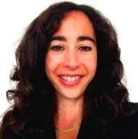 Tonia Raisor's Instagram, Twitter & Facebook