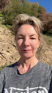 Caught 5 minutes of @jeremyvineon5 and his Tory loving sidekick tipped me  over the edge. Here my my mature and reasonable take