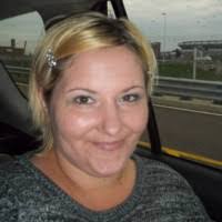 Miranda Conroy's Instagram, Twitter & Facebook