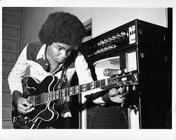 10 Songs You Can Learn To Play On Guitar With No Experience Tito Jackson Free Guitar Lessons Guitar Lessons Tutorials