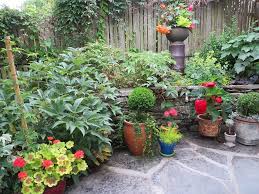 Discover how to create the most colorful containers for every spot in your landscape, whether you'd like to fill them with flowers, grow tasty vegetables, or experiment with larger plants like trees and shrubs. 11 Most Essential Container Garden Design Tips Designing A Container Garden Balcony Garden Web