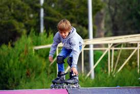 It's best to learn with something or somebody you can hold onto near as you begin the journey. What S A Good Age For Kids To Learn To Skate